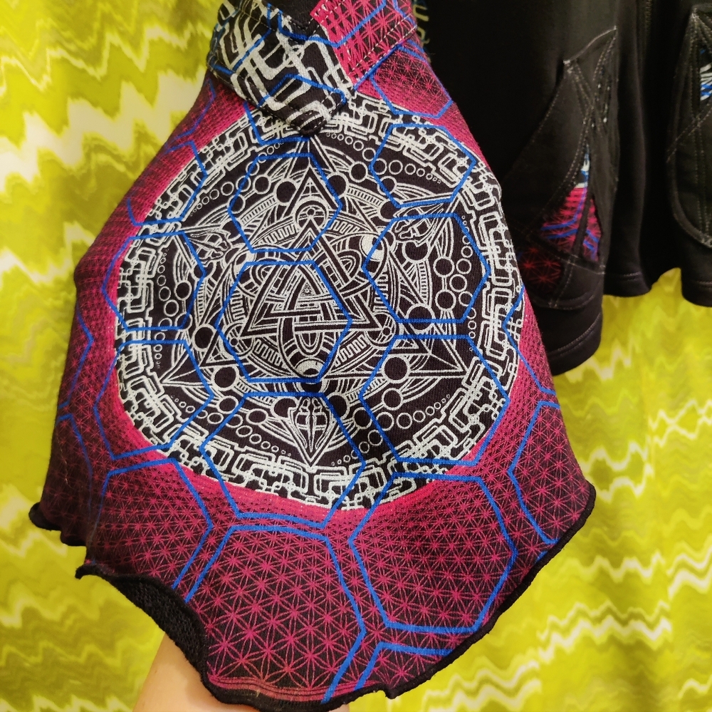 Galactic Bell Arm Mandala Hoodie - Picture 4 of 9